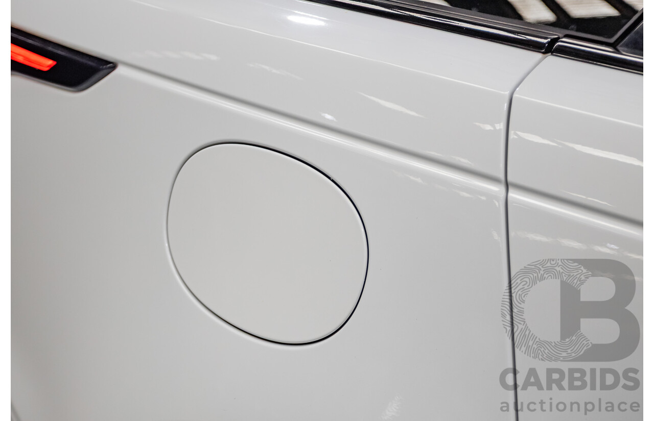 12/2018 Range Rover Velar D300 R-Dynamic S (AWD)  MY18 4D Wagon Fuji White Turbo Diesel 3.0L