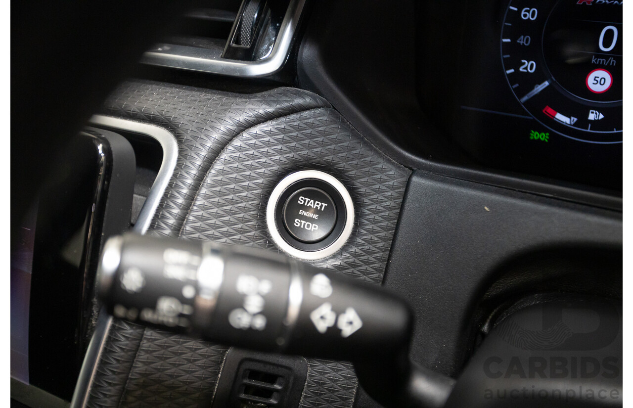 12/2018 Range Rover Velar D300 R-Dynamic S (AWD)  MY18 4D Wagon Fuji White Turbo Diesel 3.0L