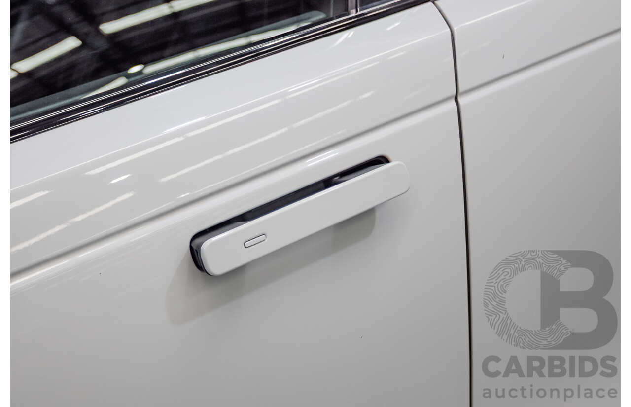 12/2018 Range Rover Velar D300 R-Dynamic S (AWD)  MY18 4D Wagon Fuji White Turbo Diesel 3.0L