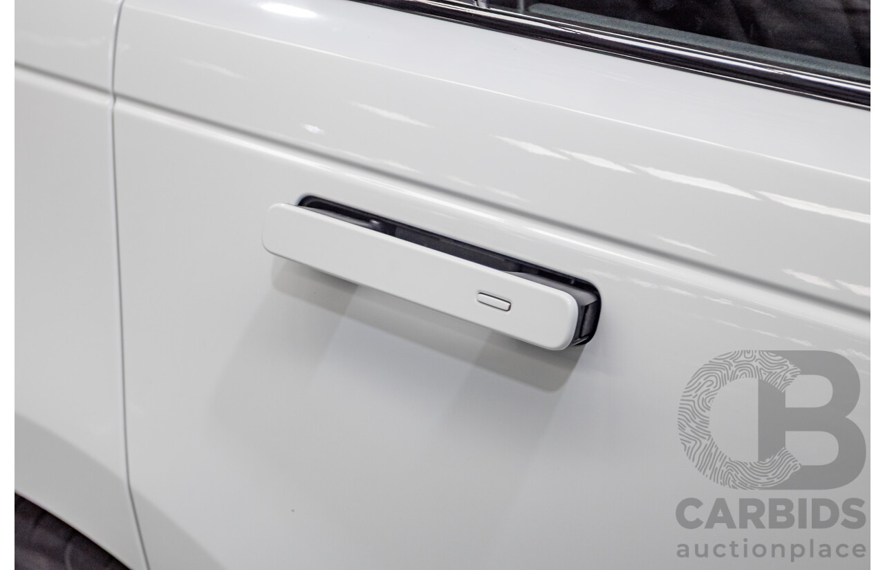 12/2018 Range Rover Velar D300 R-Dynamic S (AWD)  MY18 4D Wagon Fuji White Turbo Diesel 3.0L