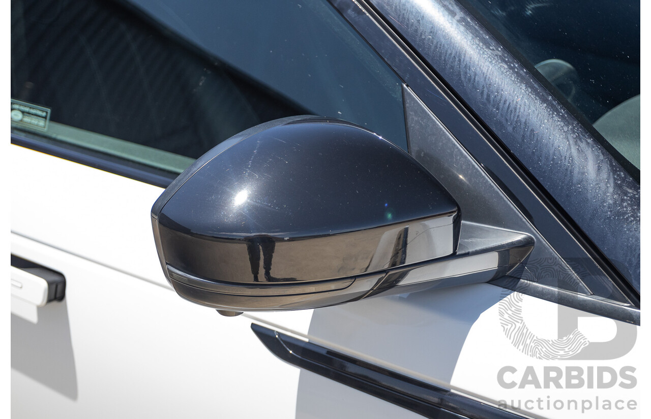 12/2018 Range Rover Velar D300 R-Dynamic S (AWD)  MY18 4D Wagon White 3.0L