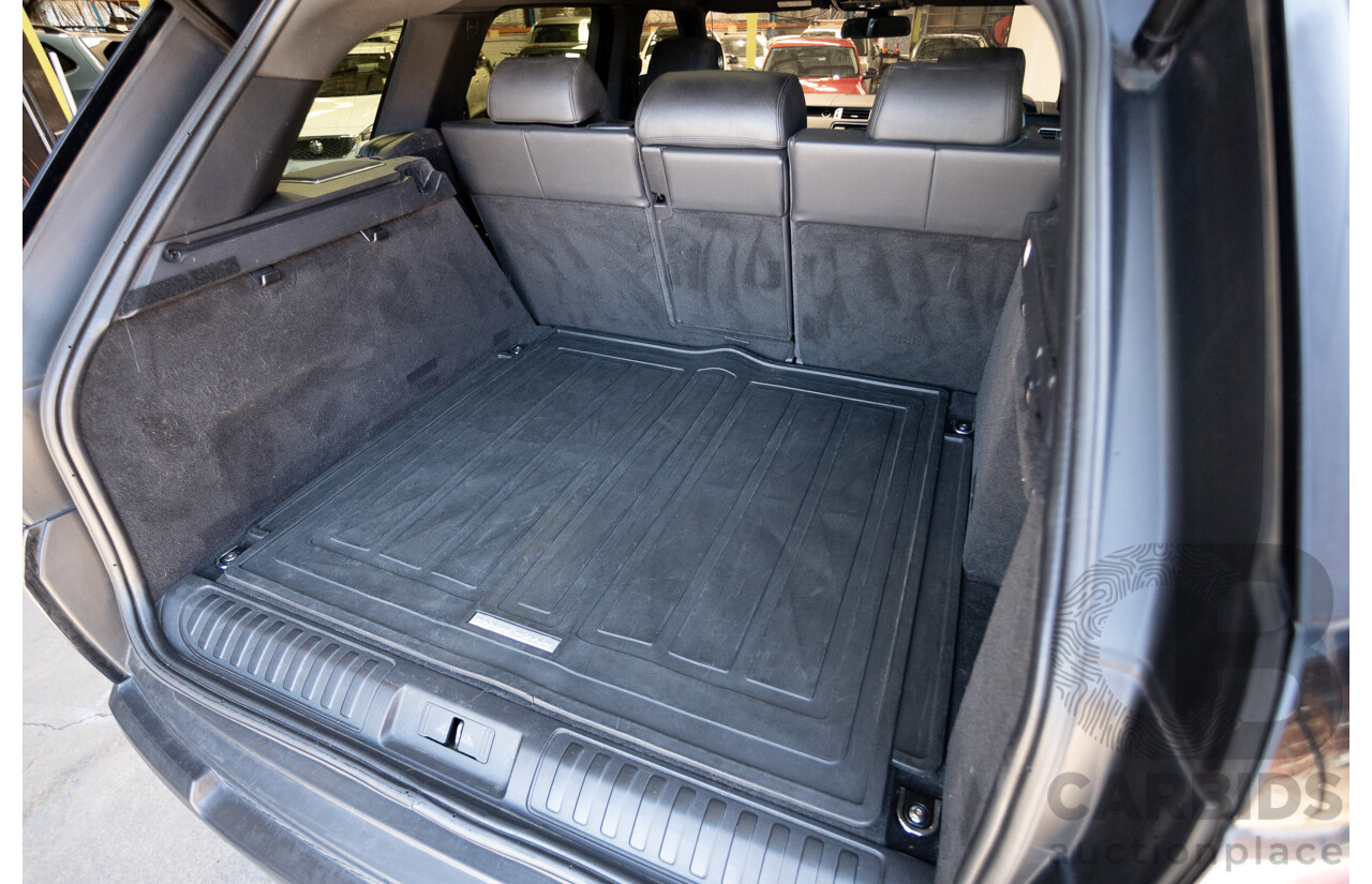 9/2015 Land Rover Range Rover Sport SDV8 HSE Dynamic LW MY16 4d Wagon Santorini Black V8 4.4L