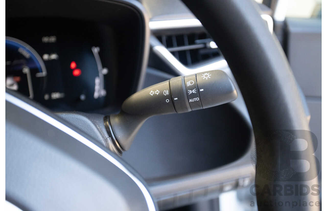 11/2024 Toyota Corolla Ascent Sport Hybrid ZWE219R 5D Hatchback Glacier White 1.8L - 70kw Hybrid