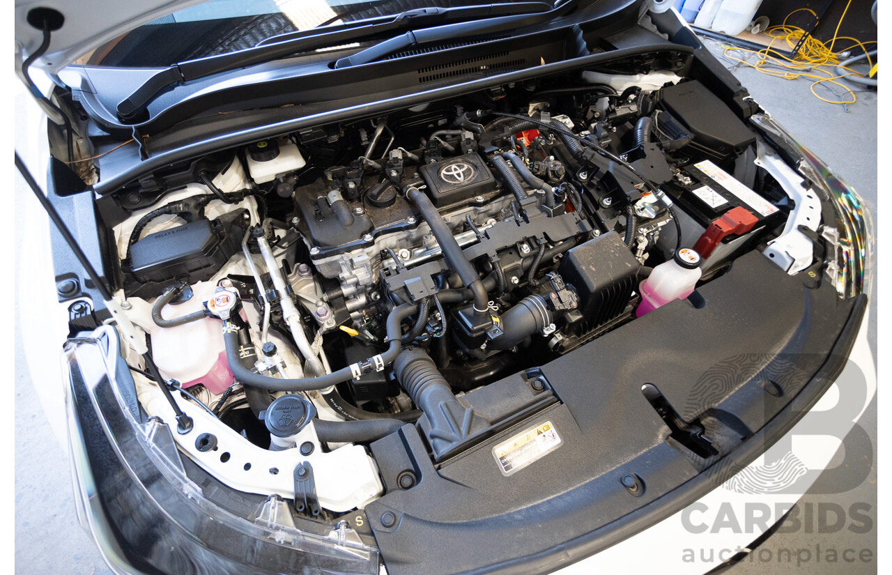 11/2024 Toyota Corolla Ascent Sport Hybrid ZWE219R 5D Hatchback Glacier White 1.8L - 70kw Hybrid