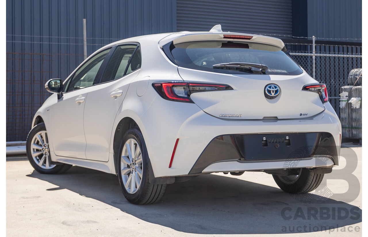 11/2024 Toyota Corolla Ascent Sport Hybrid ZWE219R 5D Hatchback Glacier White 1.8L - 70kw Hybrid