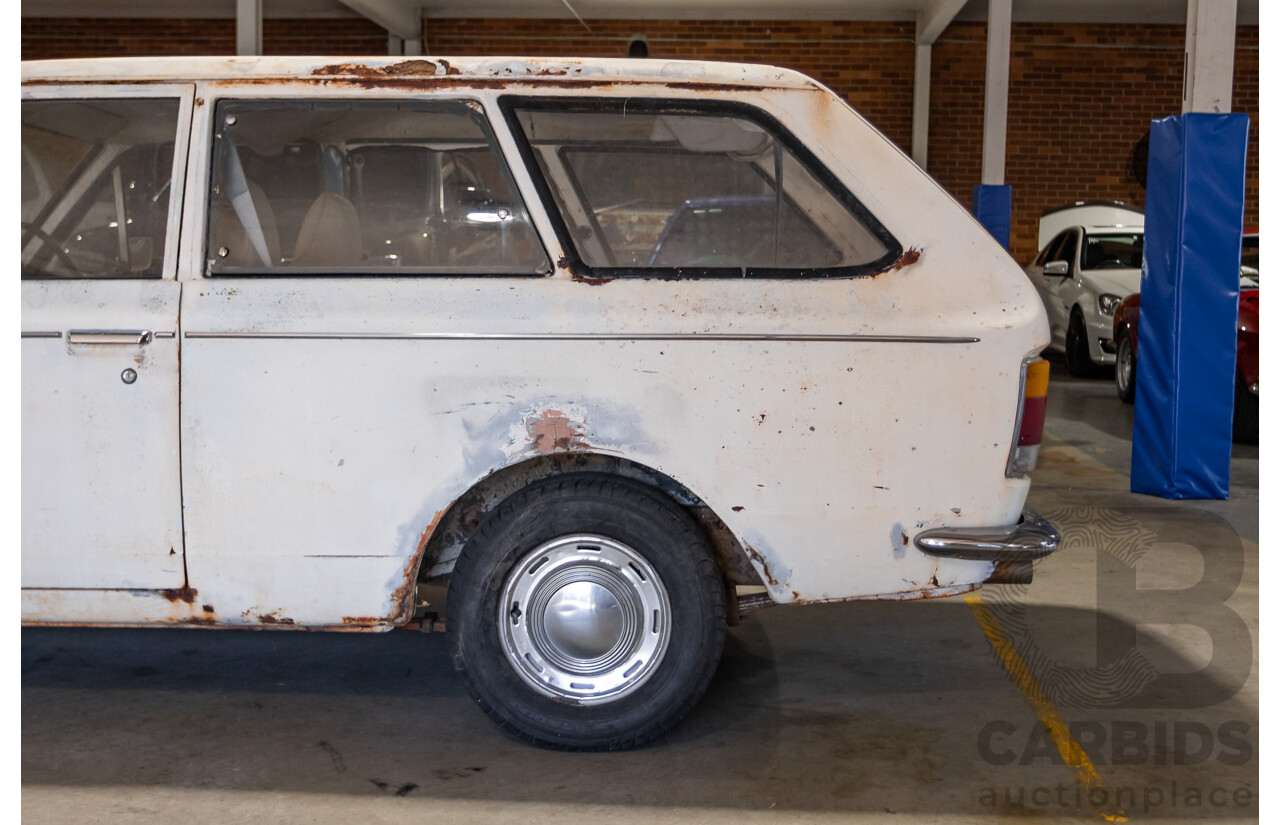 Circa 1969 Toyota Corolla KE16 2d Wagon White 1.1L