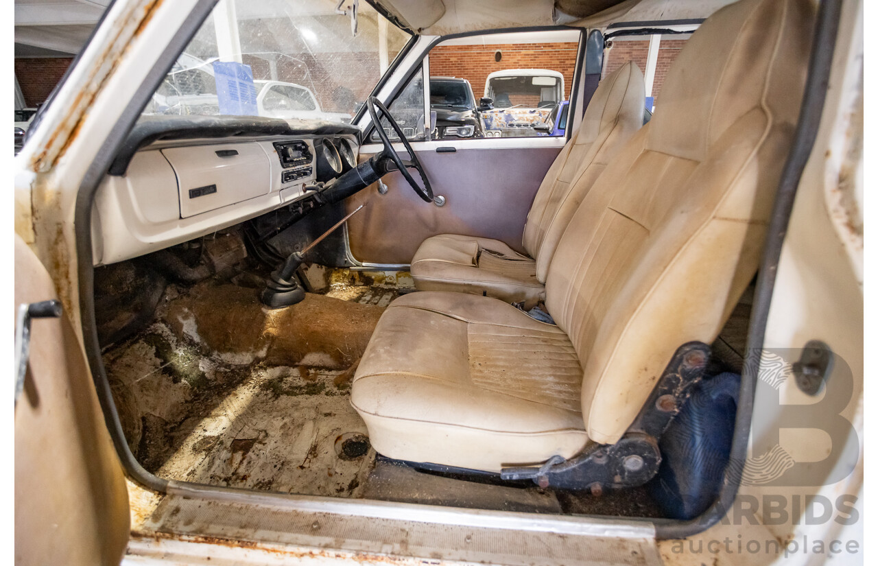 Circa 1969 Toyota Corolla KE16 2d Wagon White 1.1L