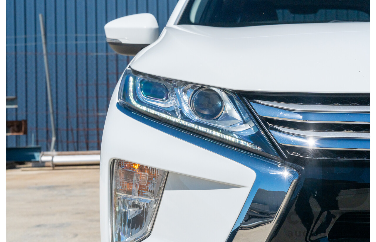 11/2019 Mitsubishi Eclipse Cross LS (2WD) YA MY20 4D Wagon Wicked White Turbo 1.5L
