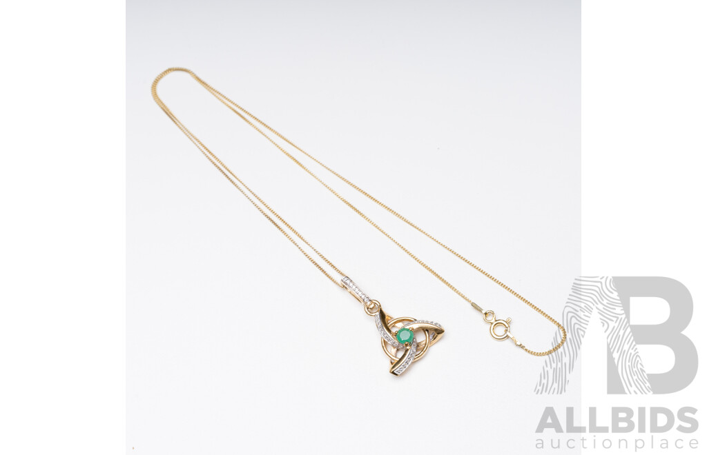Gold Plated 925 Sterling Silver Necklace and Emerald Pendant - 4.25gms