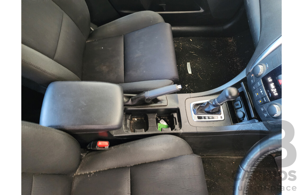 12/2010 Suzuki Kizashi XL FR 4d Sedan White 2.4L