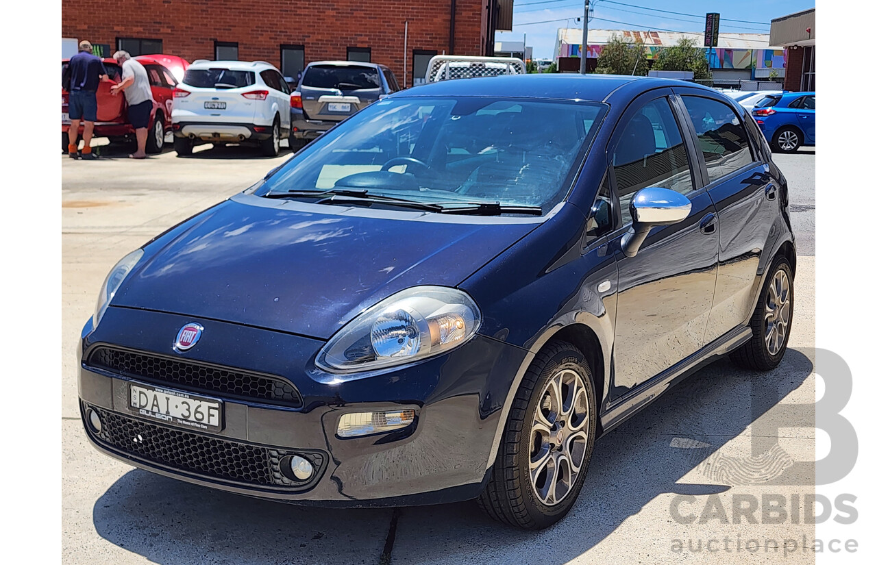 10/2013 Fiat Punto Lounge MY13 5d Hatchback Blue 1.4L