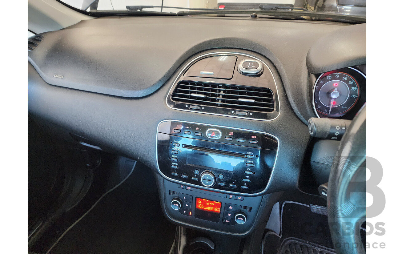 10/2013 Fiat Punto Lounge MY13 5d Hatchback Blue 1.4L