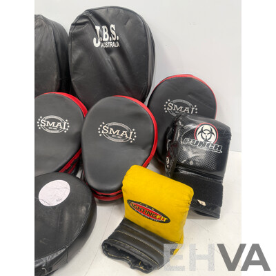 Various Sparing Pads Med/Large Boxing/Sparing Gloves - JBS/SMAI/KOSTYA TSZYU/PUNCH+FIGHTING FIT