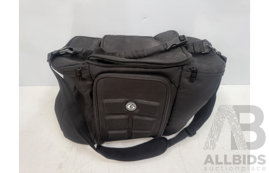 6 Pack Fitness Innovator 300 Meal Management Bag