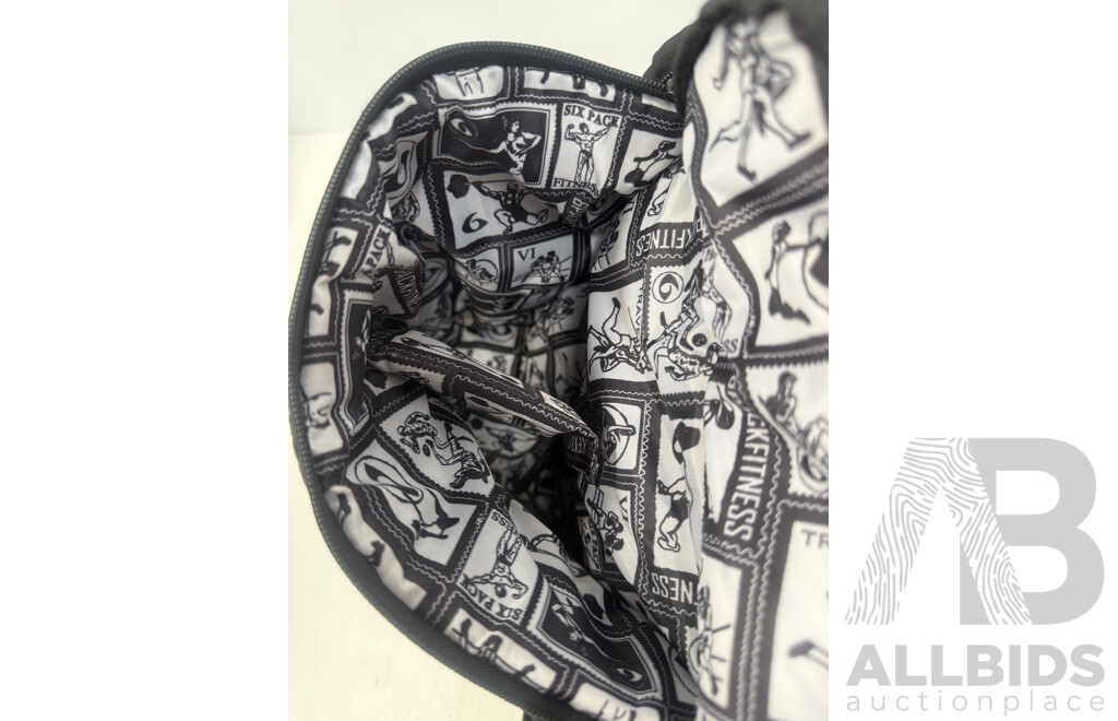 6 Pack Fitness Innovator 300 Meal Management Bag