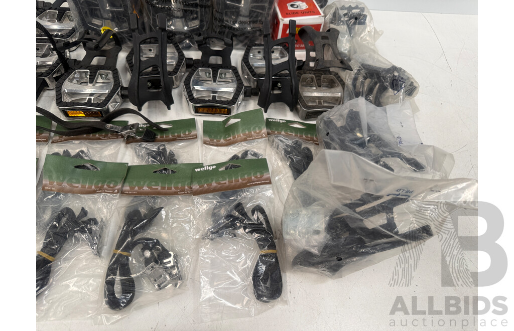 Spin Bike Pedals with Half Toe Clips + Wellgo Straps + Spares