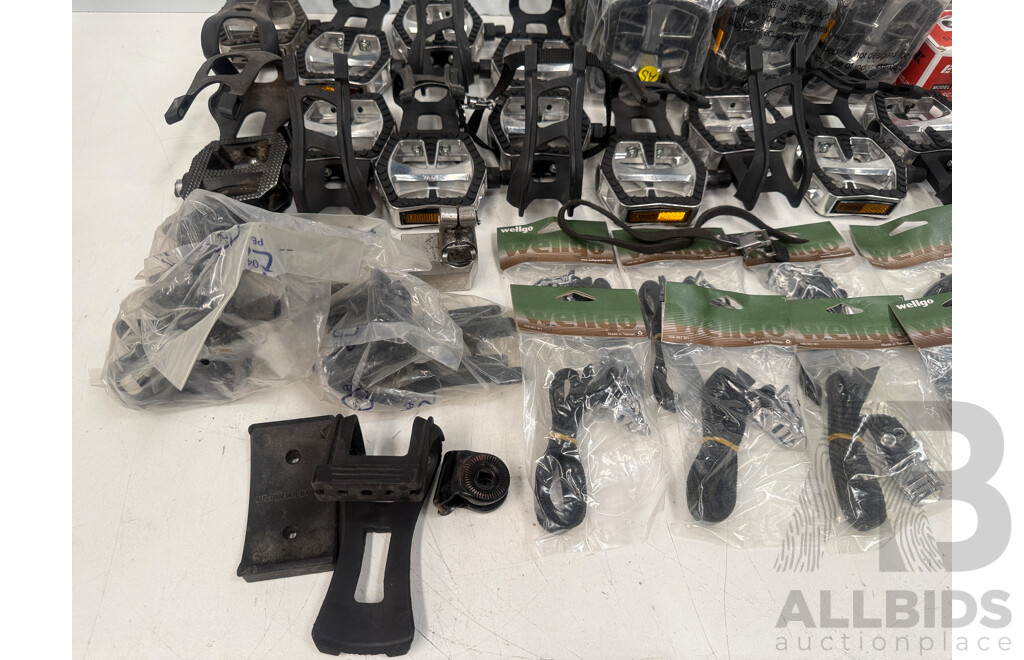 Spin Bike Pedals with Half Toe Clips + Wellgo Straps + Spares