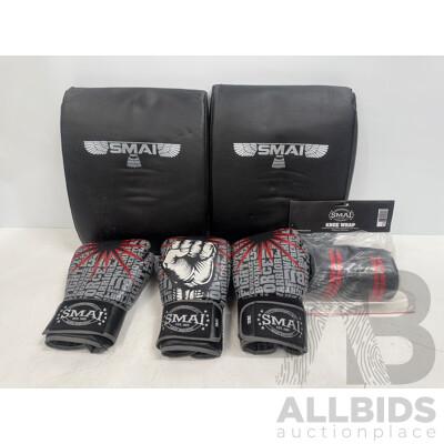 Smai Boxing Gloves/Kick Shields/Knee Wrap