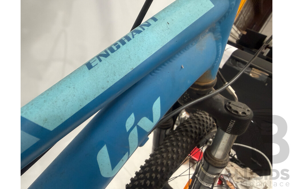 10 Inch Liv Childrens Front Suspension Mountain Bike