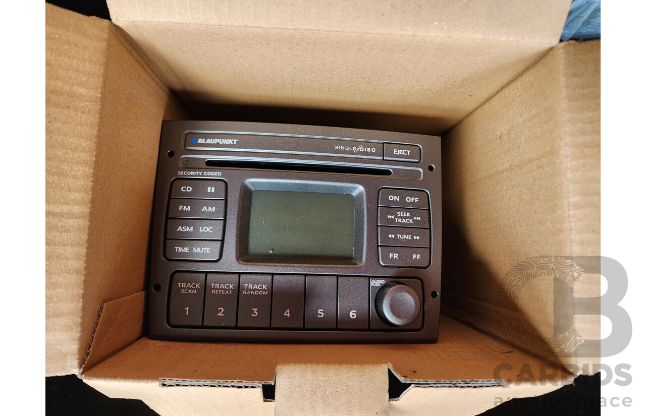 1/2004 Holden Commodore S VYII 4d Sedan Red 3.8L