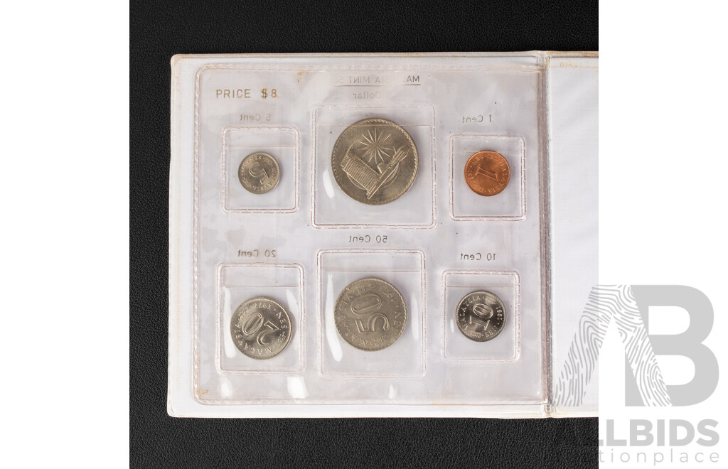 Singapore 2011 Gold Plated Precious Elephant Medallion and Singapore Six Coin Mint Set