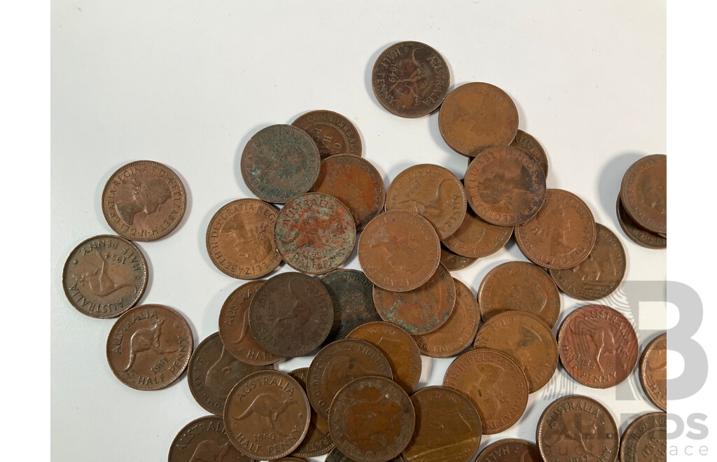 Collection of Australian Half Pennies Spanning 1914 to 1963, One and Two Cent Coins Spanning 1966 to 1980's, 1981 Charles and Diana Stamp Pack and Fifty Cent Coins, 1982 Commonwealth Games Fifty Cents