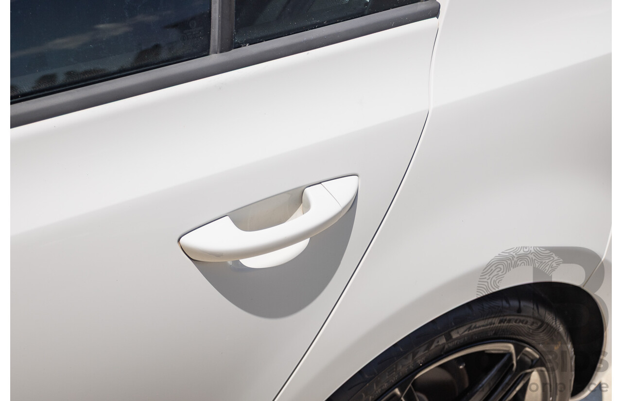 1/2013 Volkswagen Golf GTI 1K MY13 5D Hatchback White Turbo 2.0L