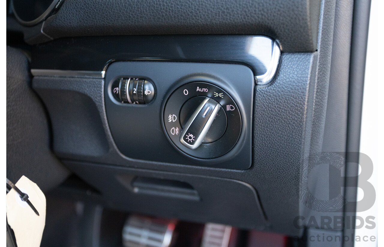 1/2013 Volkswagen Golf GTI 1K MY13 5D Hatchback White Turbo 2.0L