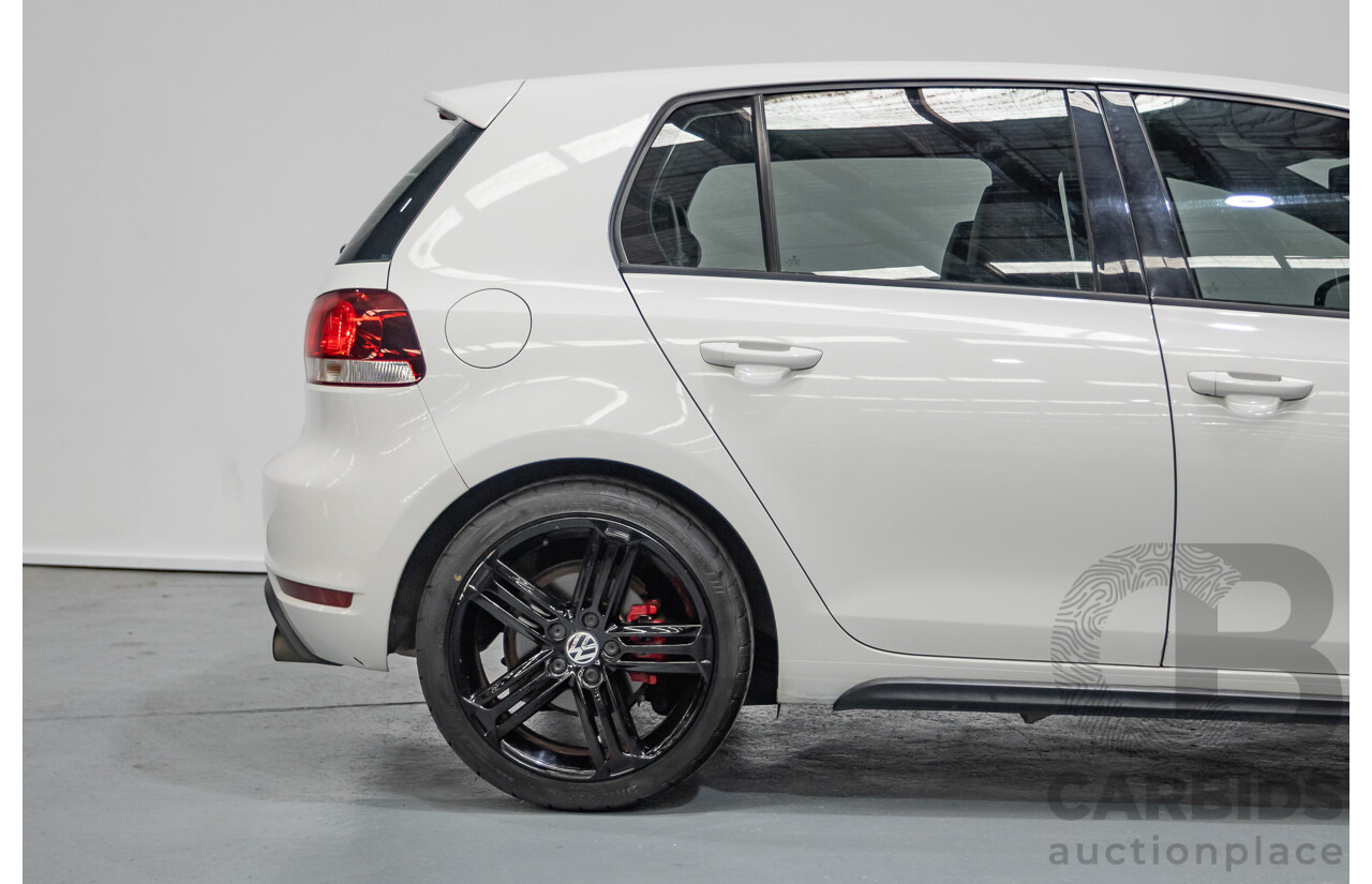 1/2013 Volkswagen Golf GTI 1K MY13 5D Hatchback White Turbo 2.0L