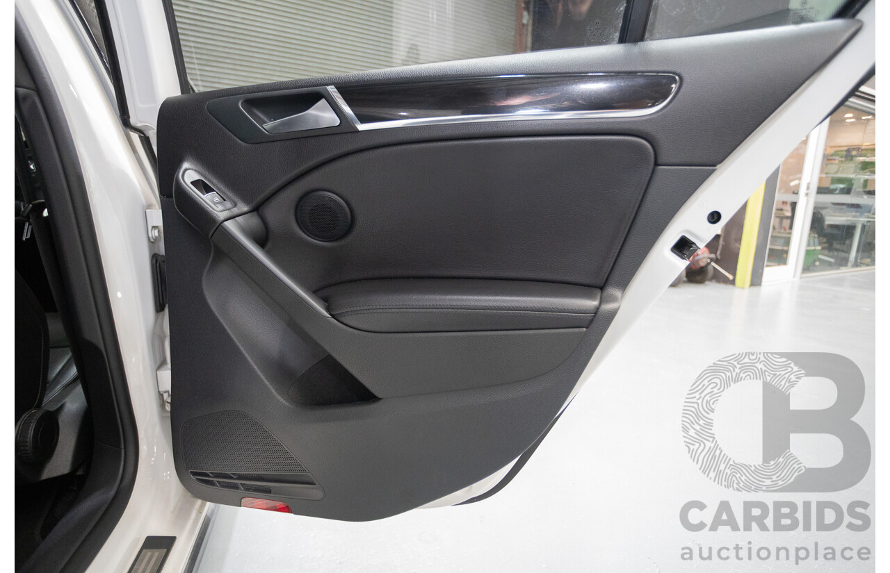 1/2013 Volkswagen Golf GTI 1K MY13 5D Hatchback White Turbo 2.0L