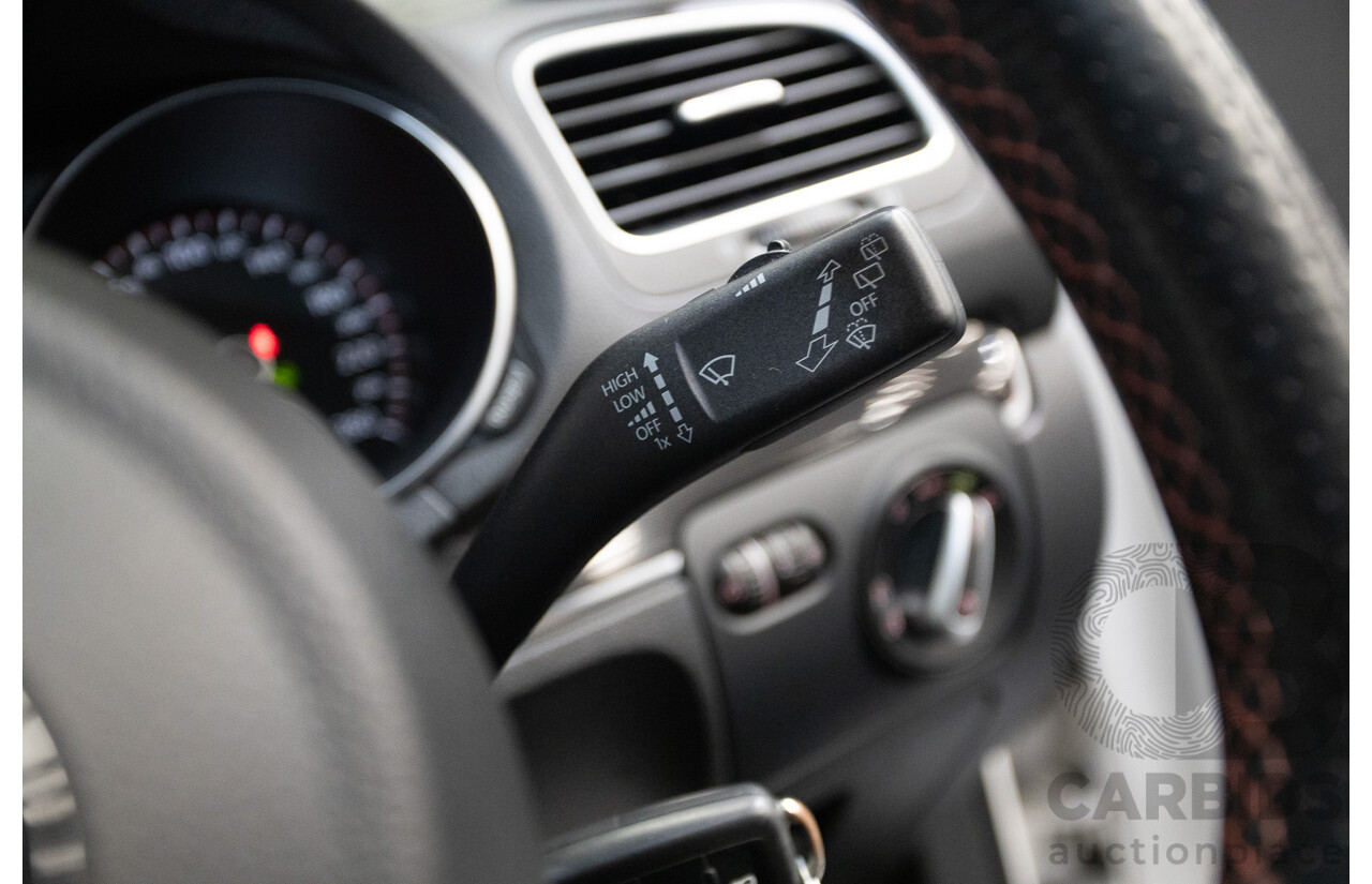 1/2013 Volkswagen Golf GTI 1K MY13 5D Hatchback White Turbo 2.0L