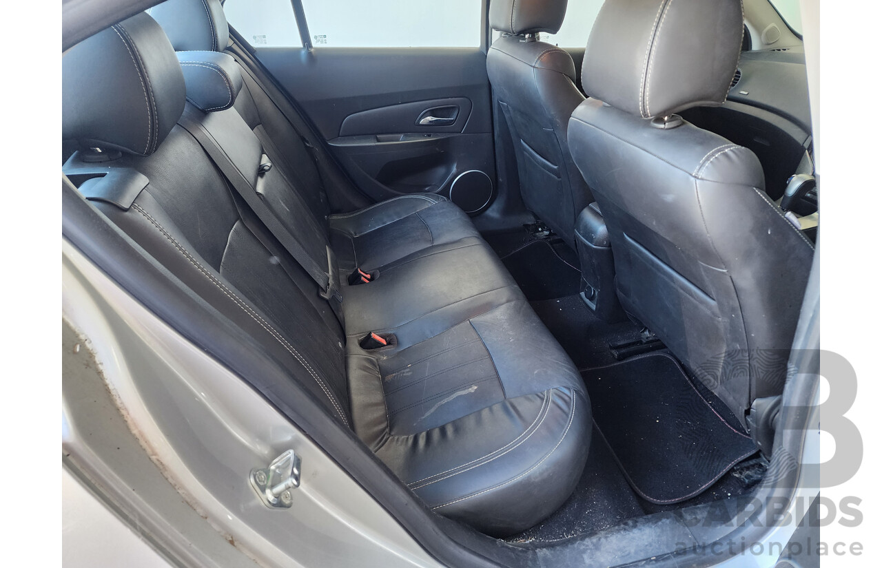 6/2014 Holden Cruze Z-Series JH MY14 4d Sedan Silver 1.8L