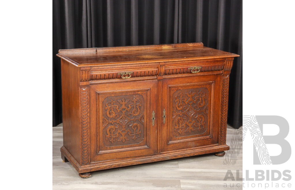 Early Victorian Oak Sideboard