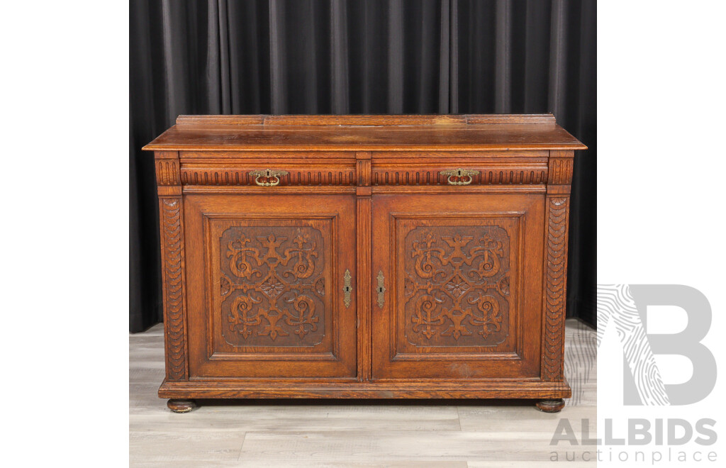 Early Victorian Oak Sideboard