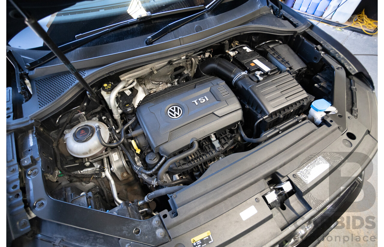 7/2019 Volkswagen Tiguan 132 TSI R-Line Edition (AWD) 5NA MY19 4D Wagon Deep Black Pearl Turbo 2.0L