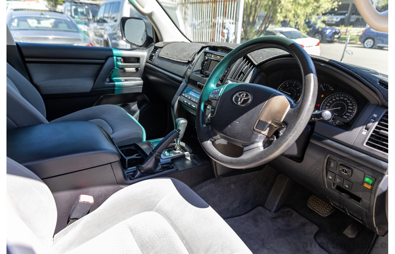 1/2011 Toyota Landcruiser GXL (4x4) VDJ200R 09 Upgrade 4d Wagon Magnetic Grey Metallic Turbo Diesel V8 4.5L