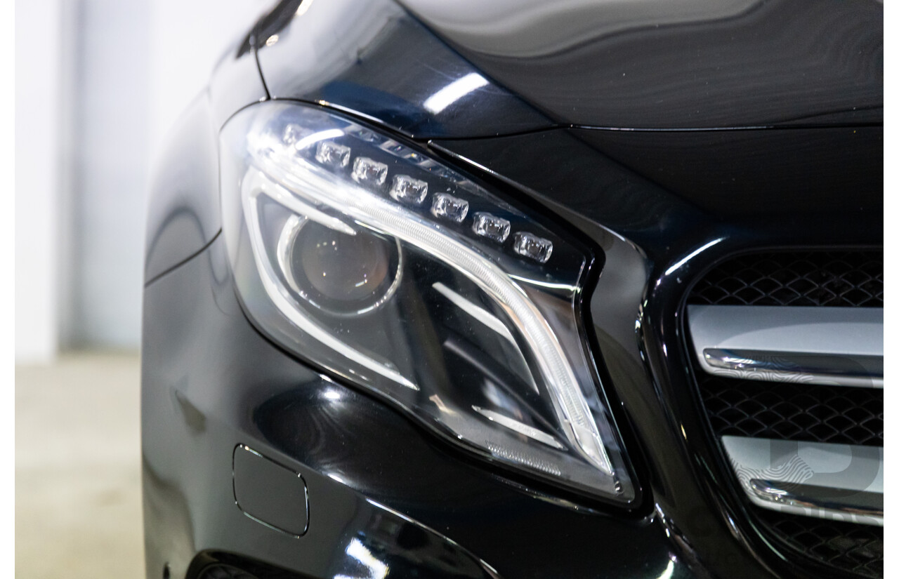 11/2014 Mercedes-Benz GLA200 CDI (FWD) X156 4d Wagon Cosmos Black Metallic Turbo 2.1L