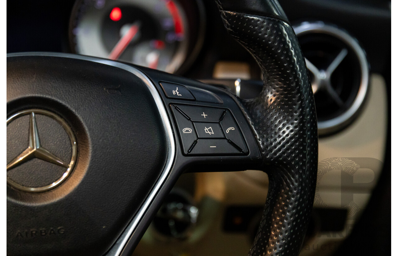 11/2014 Mercedes-Benz GLA200 CDI (FWD) X156 4d Wagon Cosmos Black Metallic Turbo 2.1L