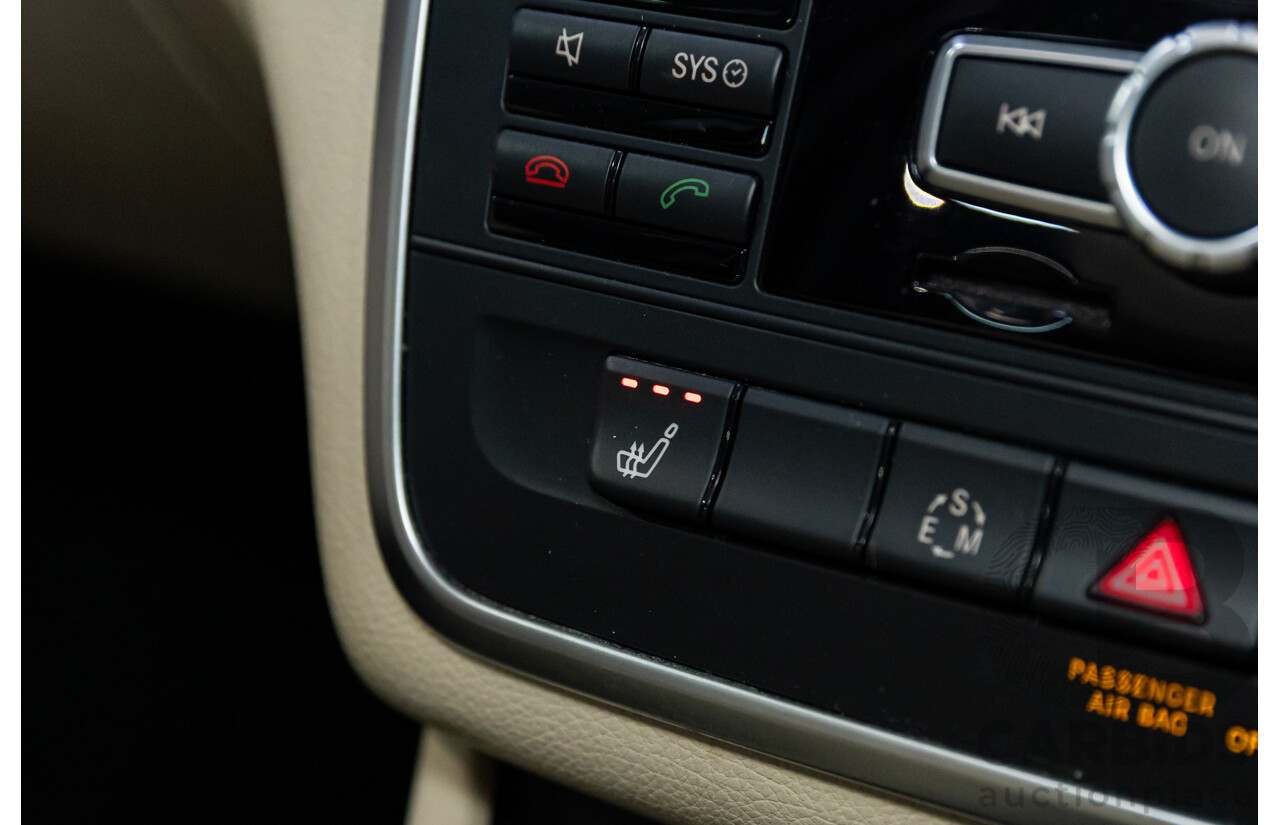 11/2014 Mercedes-Benz GLA200 CDI (FWD) X156 4d Wagon Cosmos Black Metallic Turbo 2.1L