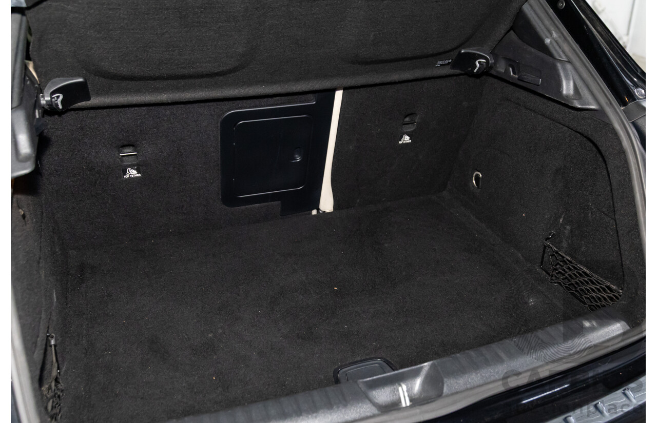 11/2014 Mercedes-Benz GLA200 CDI (FWD) X156 4d Wagon Cosmos Black Metallic Turbo 2.1L