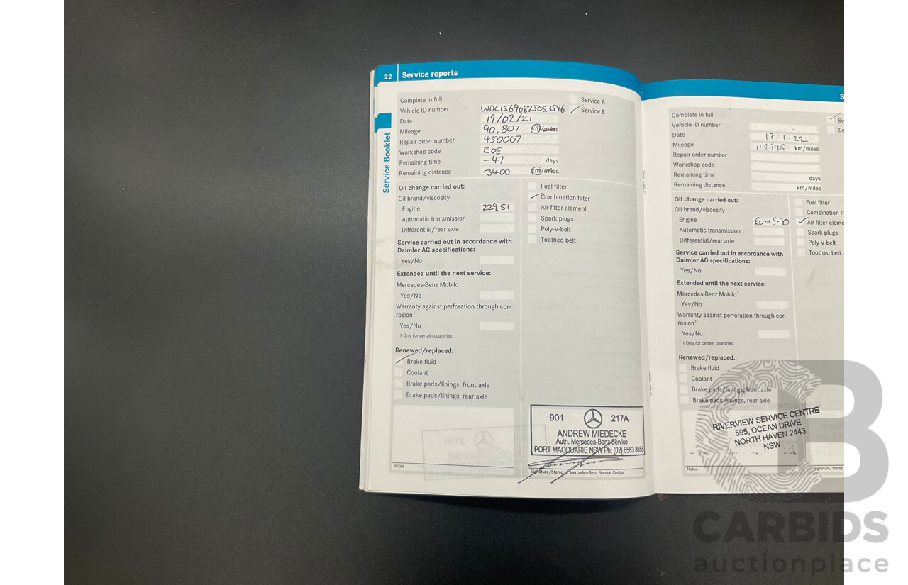 11/2014 Mercedes-Benz GLA200 CDI (FWD) X156 4d Wagon Cosmos Black Metallic Turbo 2.1L