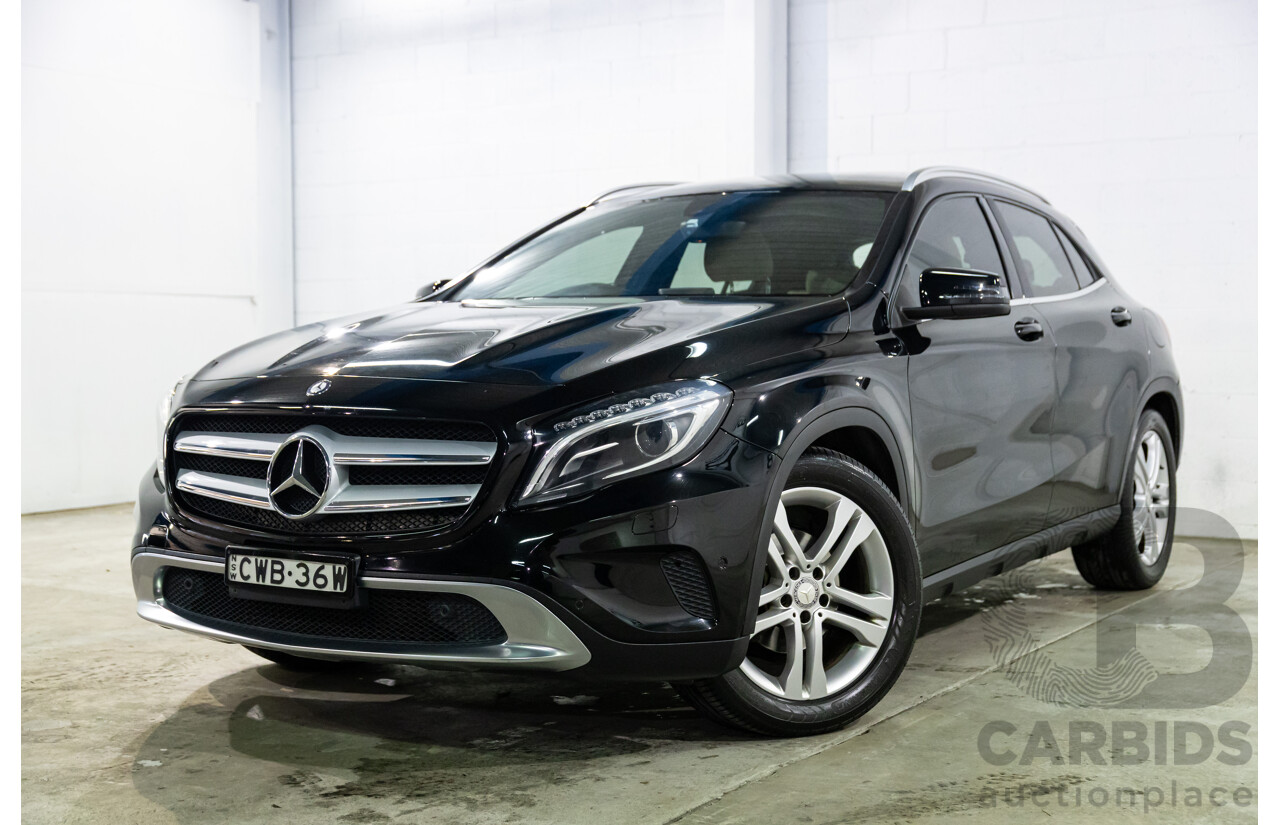 11/2014 Mercedes-Benz GLA200 CDI (FWD) X156 4d Wagon Cosmos Black Metallic Turbo 2.1L