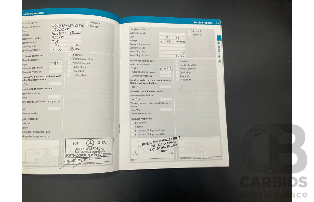 11/2014 Mercedes-Benz GLA200 CDI (FWD) X156 4d Wagon Cosmos Black Metallic Turbo 2.1L