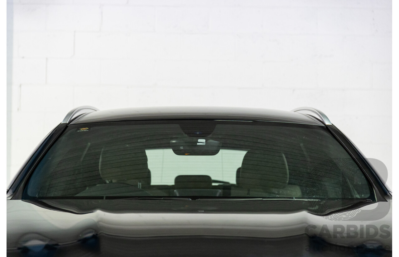 11/2014 Mercedes-Benz GLA200 CDI (FWD) X156 4d Wagon Cosmos Black Metallic Turbo 2.1L