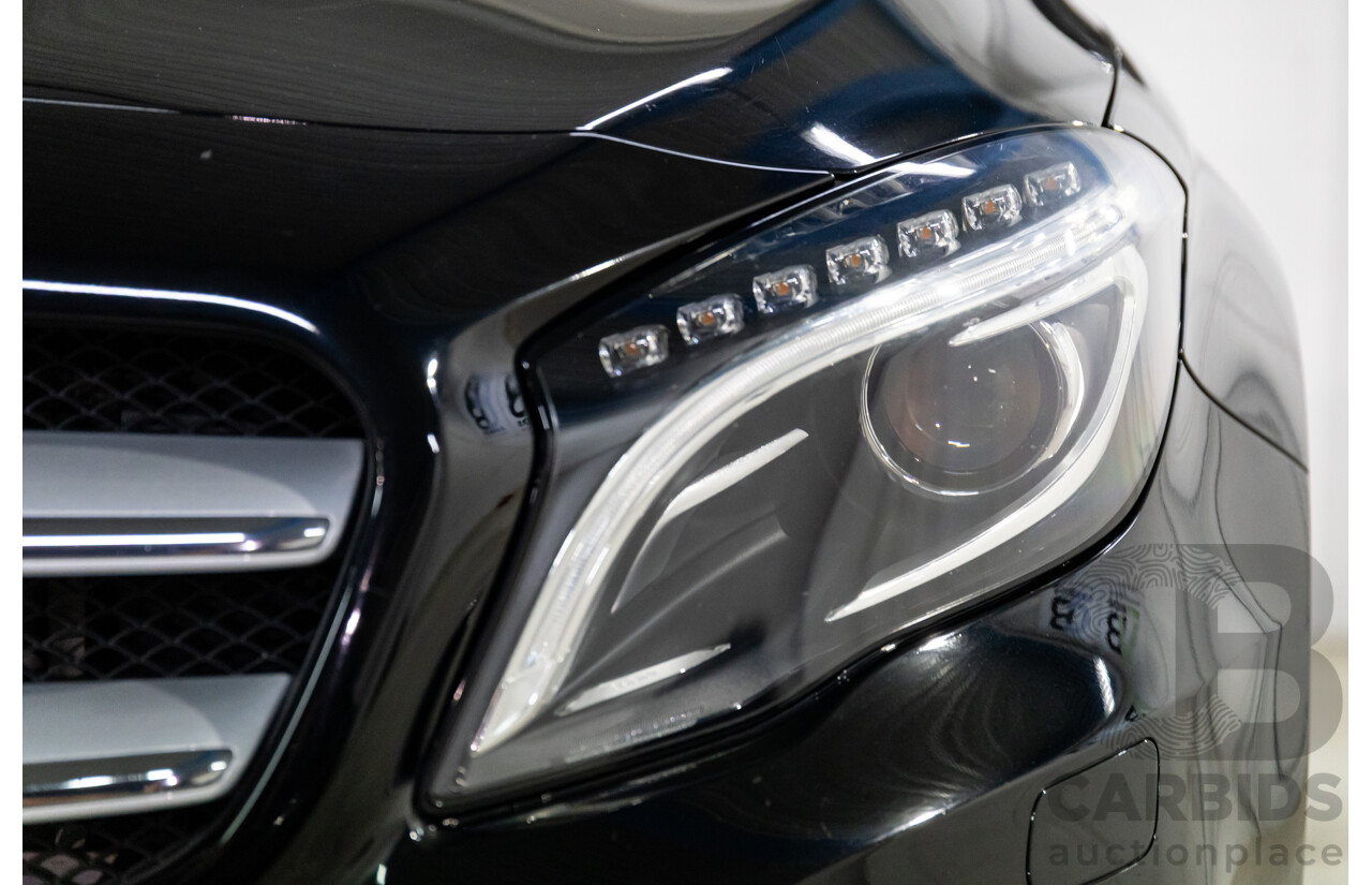 11/2014 Mercedes-Benz GLA200 CDI (FWD) X156 4d Wagon Cosmos Black Metallic Turbo 2.1L