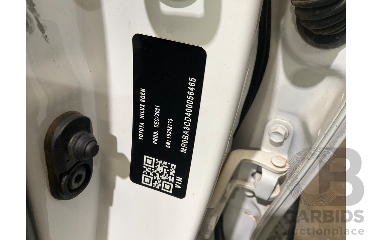 01/2022 Toyota Hilux SR5 (4x4) GUN126R Double Cab P/Up Super White Turbo Diesel 2.8L