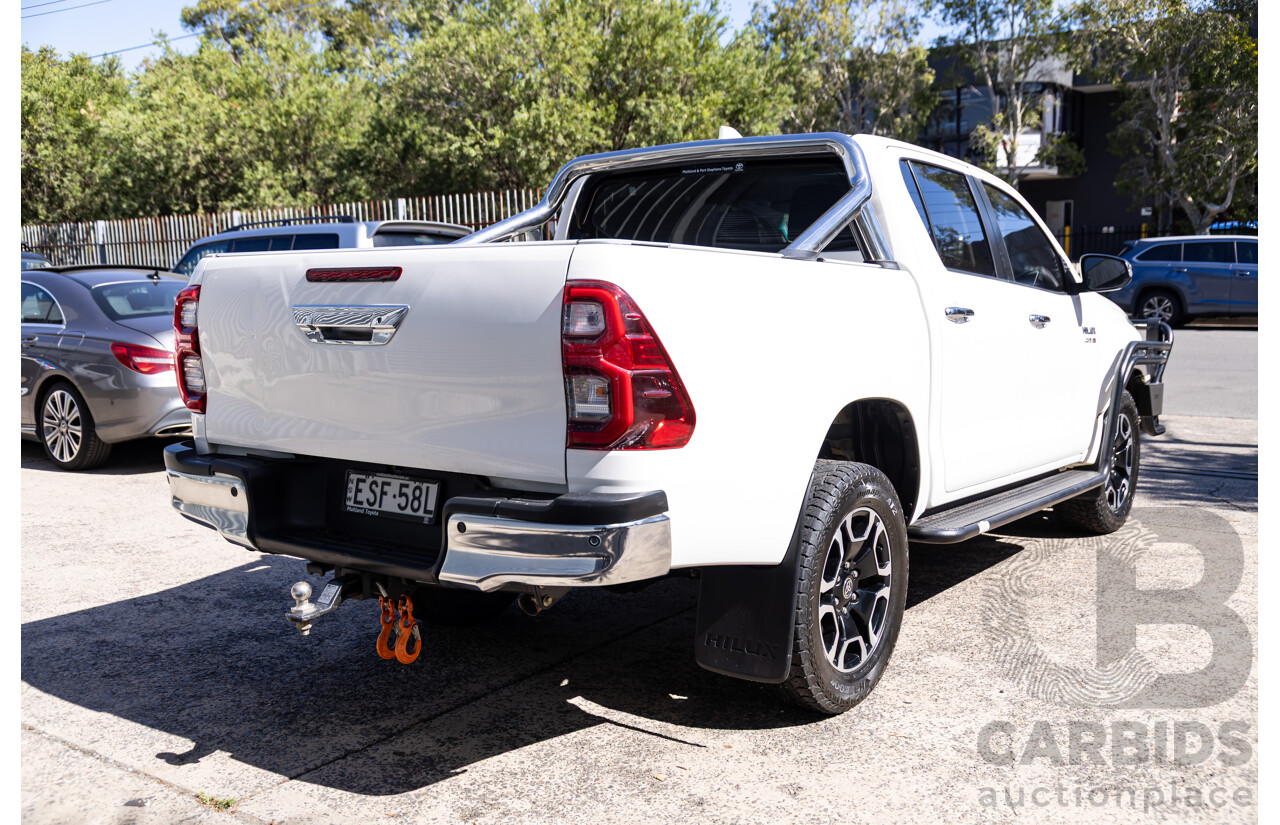 01/2022 Toyota Hilux SR5 (4x4) GUN126R Double Cab P/Up Super White Turbo Diesel 2.8L