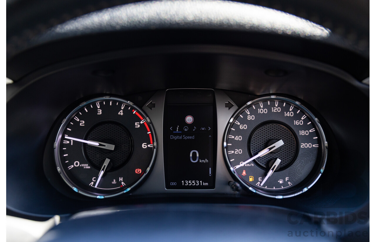 01/2022 Toyota Hilux SR5 (4x4) GUN126R Double Cab P/Up Super White Turbo Diesel 2.8L