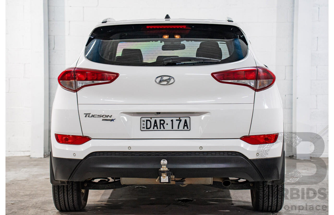 8/2015 Hyundai Tucson Active X (FWD) TL 4d Wagon Pure White 2.0L