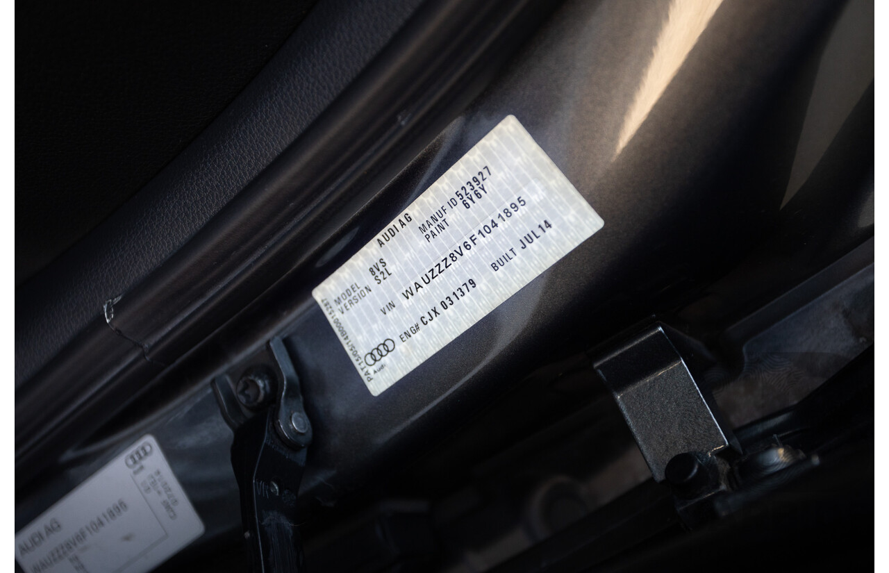 10/2014 Audi S3 2.0 TFSI QUATTRO (AWD) 8V MY14 4D Sedan Daytona Grey Pearl Turbo 2.0L